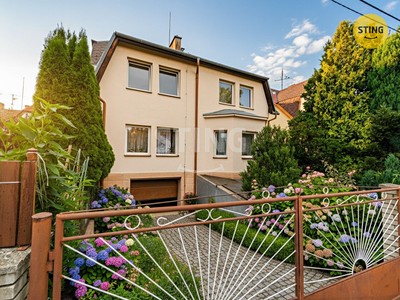 Будинок на продаж, 270 м² (2 з 44)