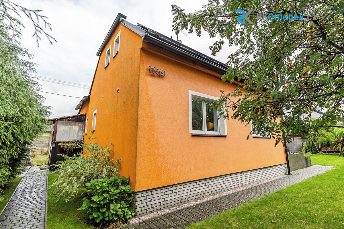 Pronájem rodinného domu 150 m², pozemek 650 m² – fotografie 3