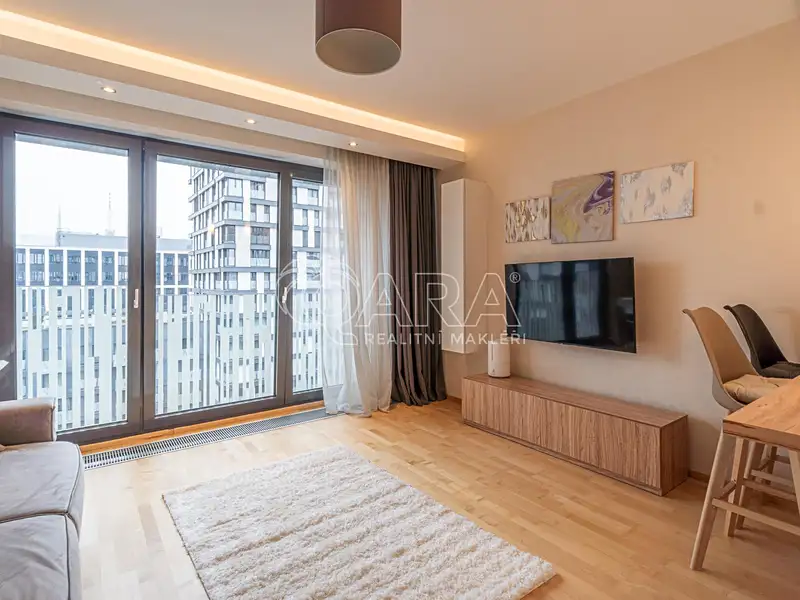 Pronájem bytu 1+kk 37 m², Praha – náhled fotky 1