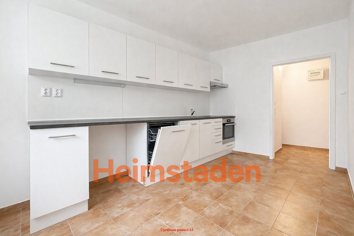 Pronájem bytu 3+1 73 m² – fotografie 5