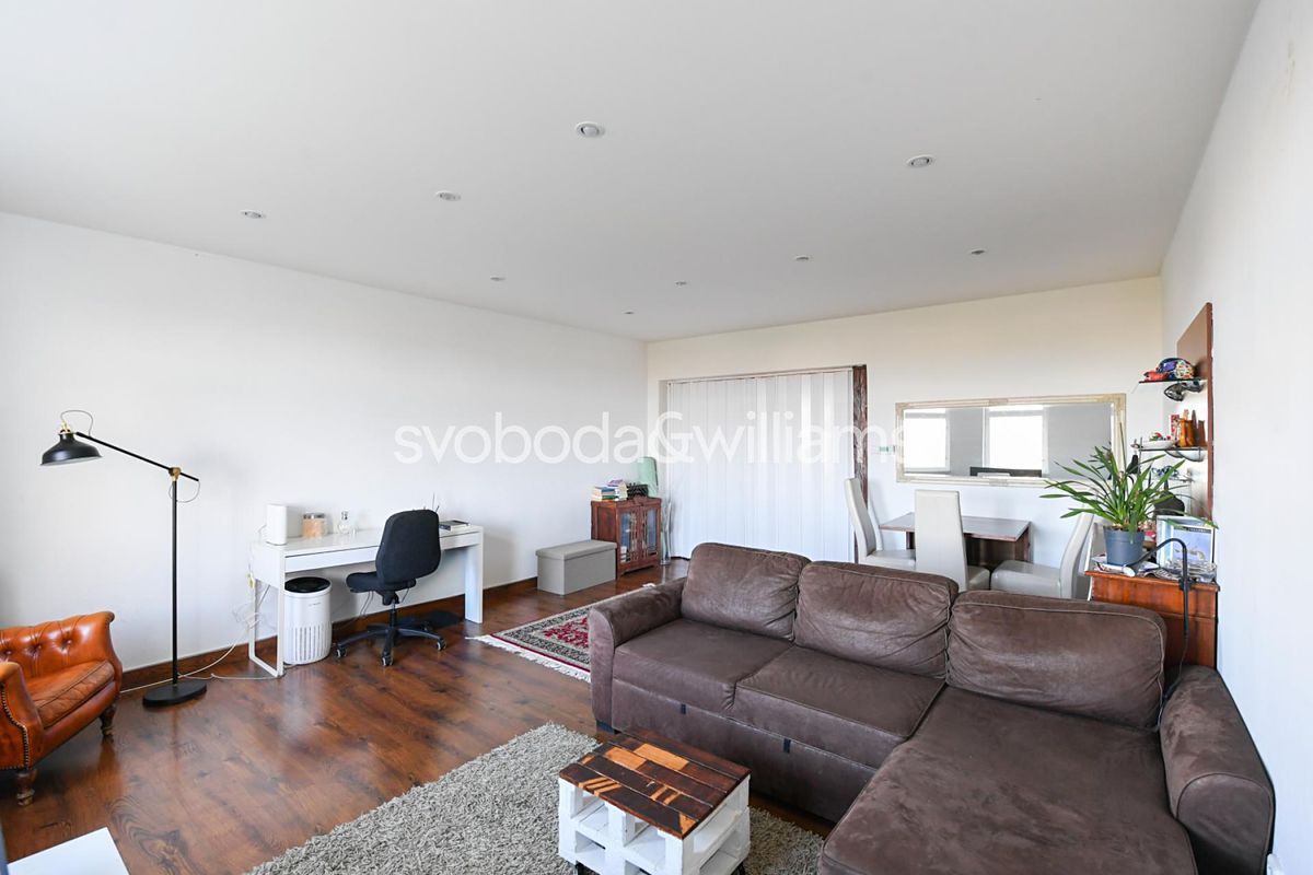 Pronájem bytu 3+1 133 m²