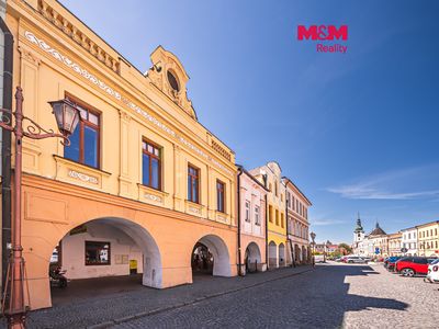 Prodej rodinného domu 801 m², pozemek 382 m²