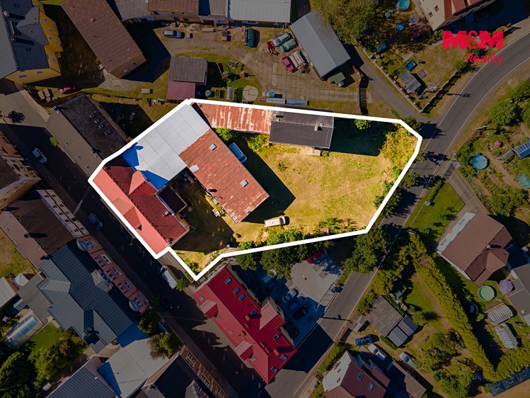 Prodej komerčního prostoru, 1 300 m² (26 z 28)