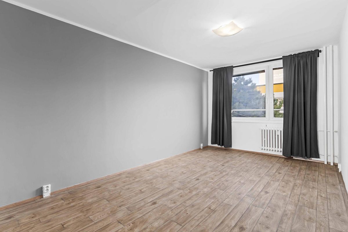Pronájem bytu 2+kk 43 m² – fotografie 4