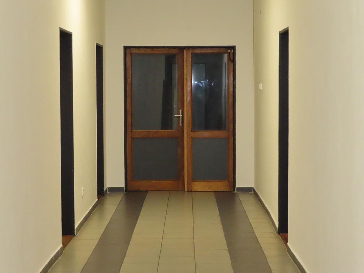 Pronájem kanceláře 14 m² – fotografie 2