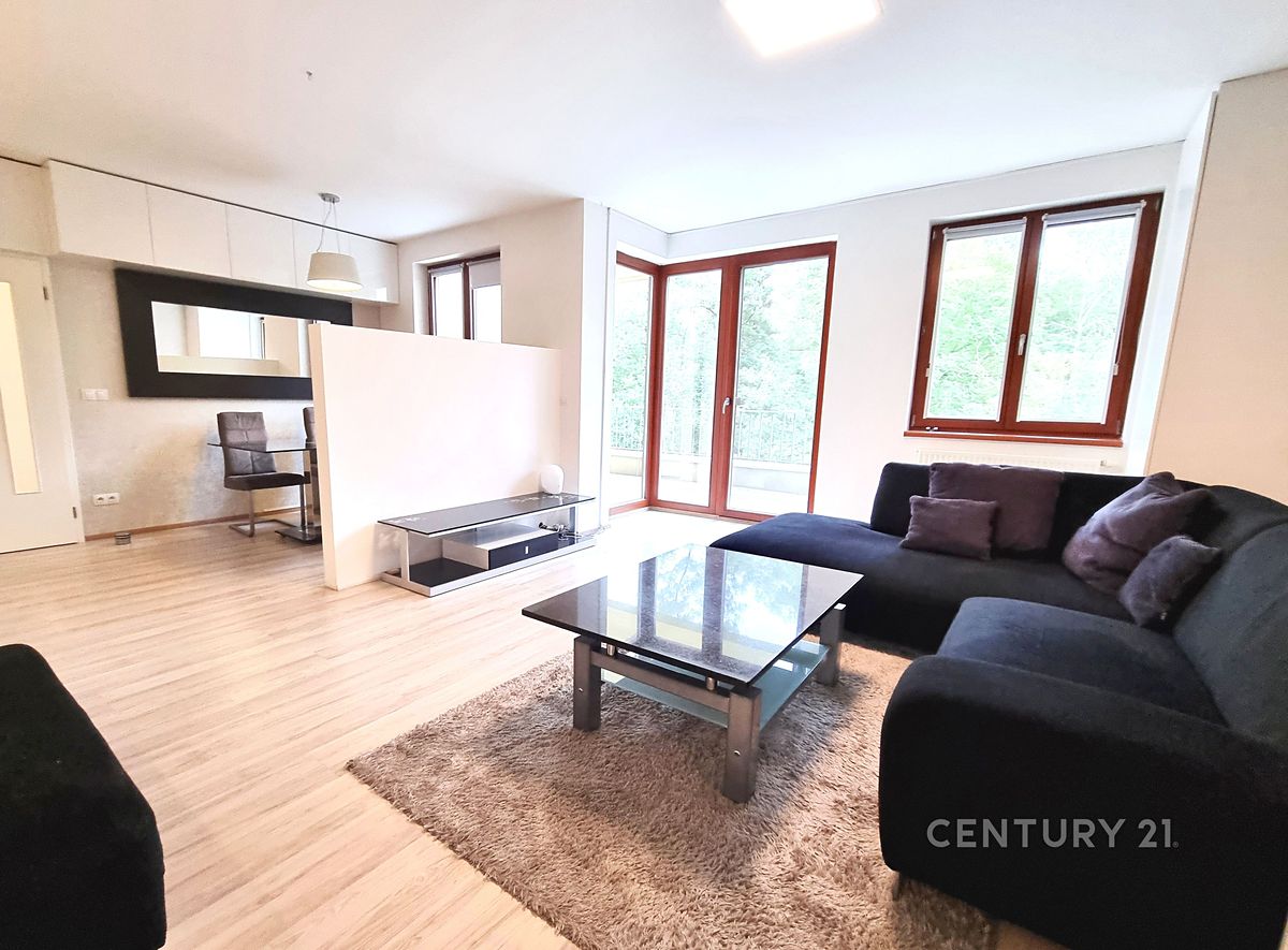 Pronájem bytu 3+kk 95 m²