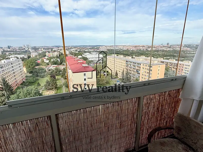 Prodej bytu 1+1 36 m², Praha – náhled fotky 1
