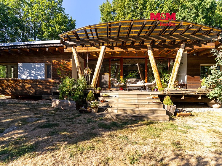 Haus zum Kauf, 102 m² (1 von 30)