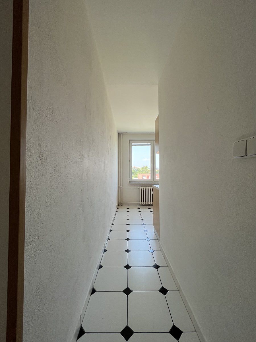Pronájem bytu 2+1 58 m² – fotografie 3