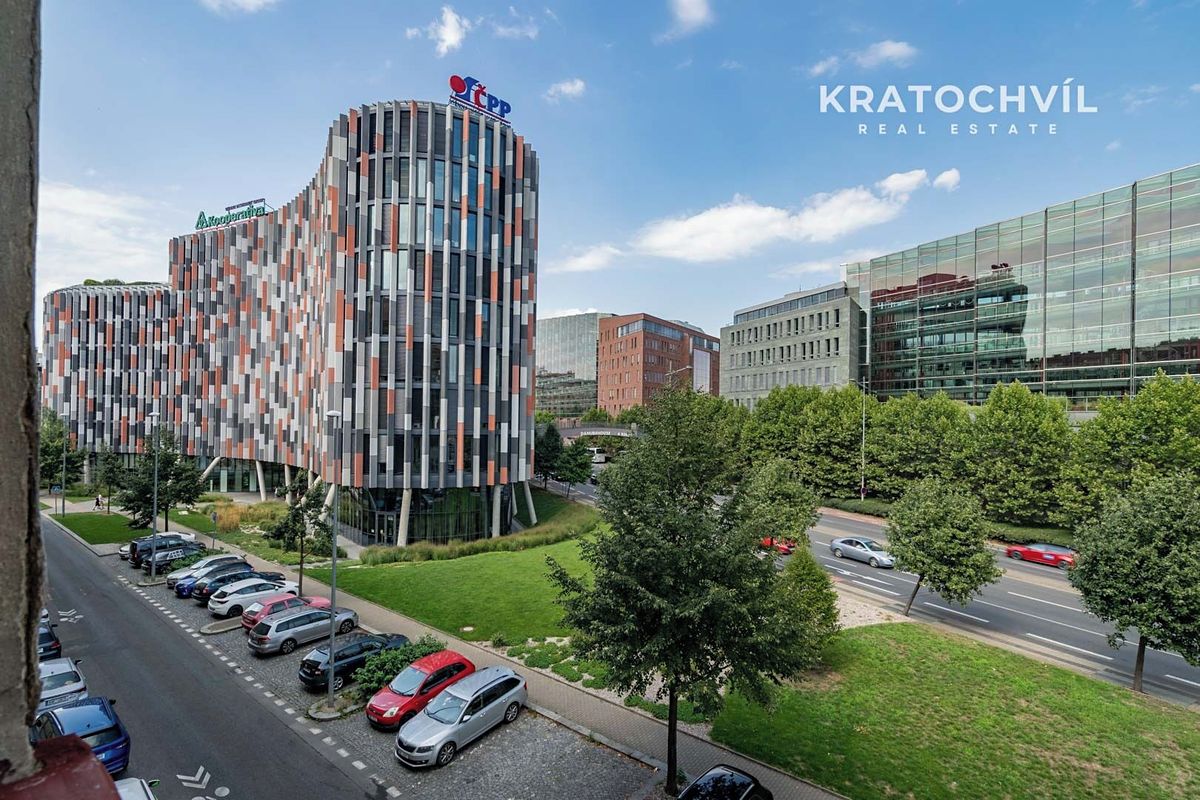 Pronájem bytu 3+kk 101 m² – fotografie 4