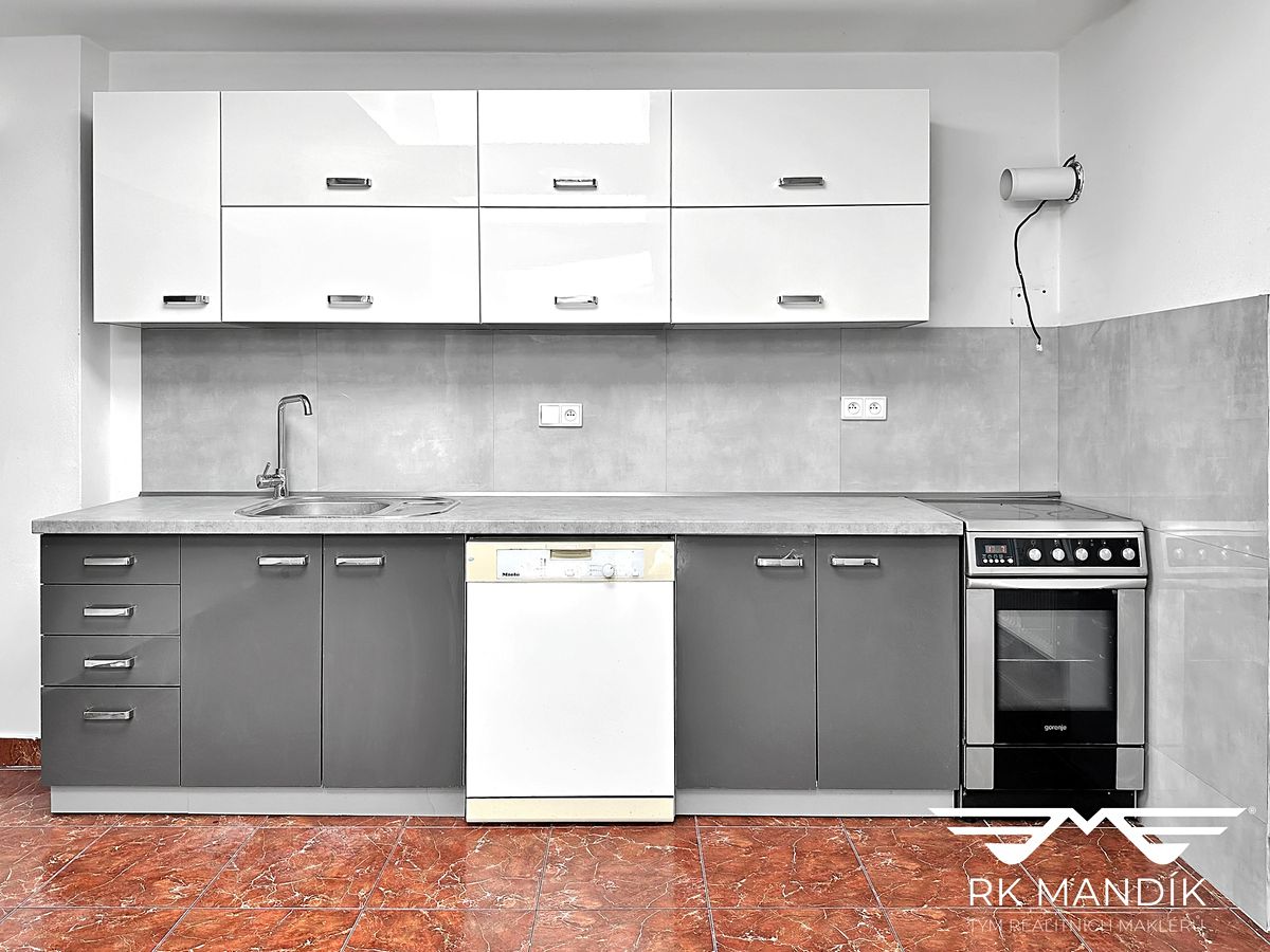 Pronájem bytu 2+kk 70 m² – fotografie 4