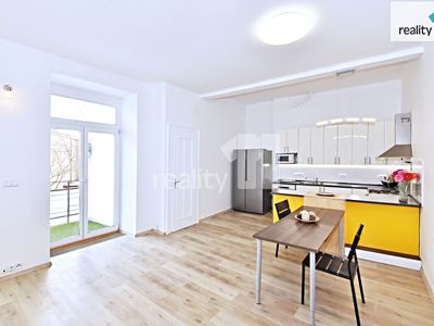 Pronájem bytu 5+kk 105 m²