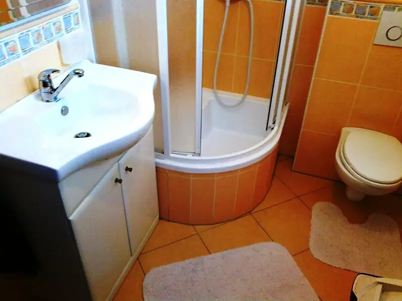 Prodej činžovního domu 1600 m², Šumperk – náhled fotky 3