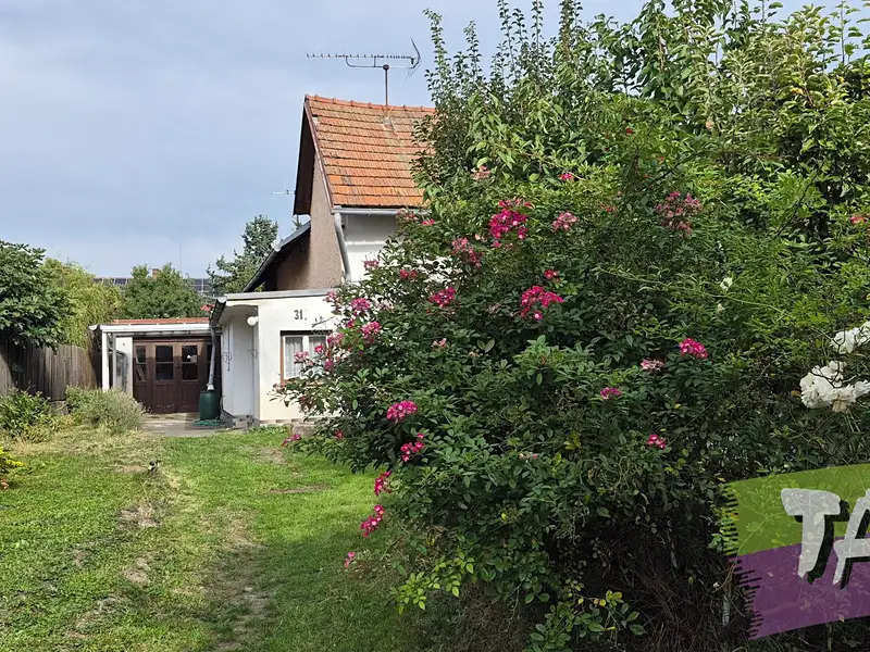 Prodej rodinného domu 78 m², pozemek 370 m², Městec Králové – náhled fotky 2