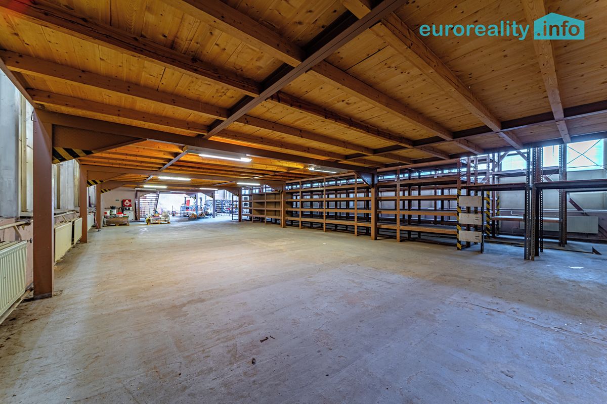 Pronájem skladového prostoru 580 m² – fotografie 2