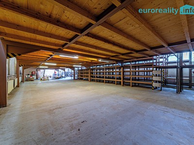 Pronájem komerčního prostoru, 580 m² (2 z 9)