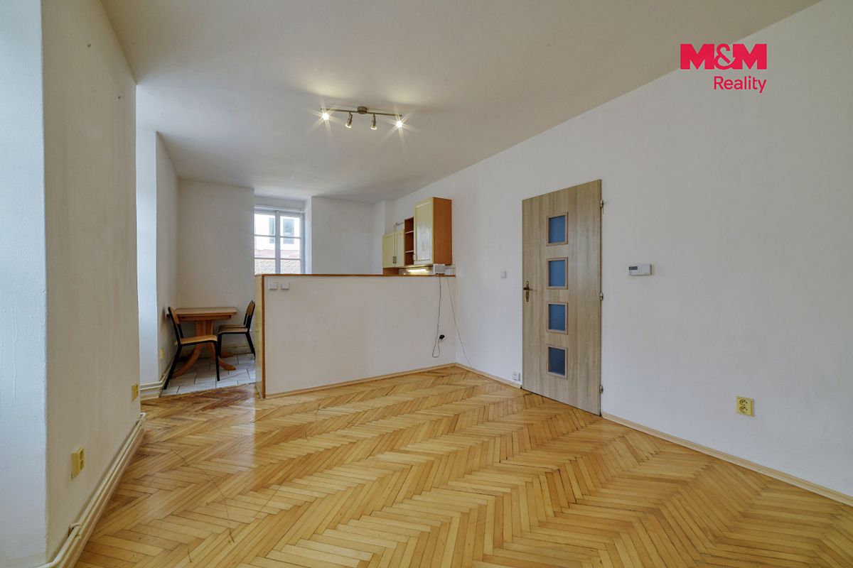 Pronájem bytu 1+kk 27 m² – fotografie 4