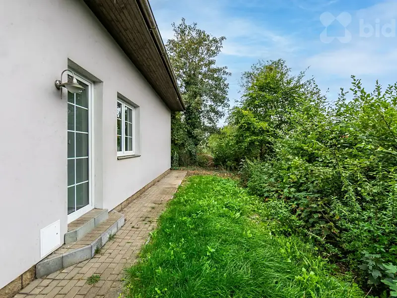 Prodej rodinného domu 233 m², pozemek 1063 m², Letkov – náhled fotky 3