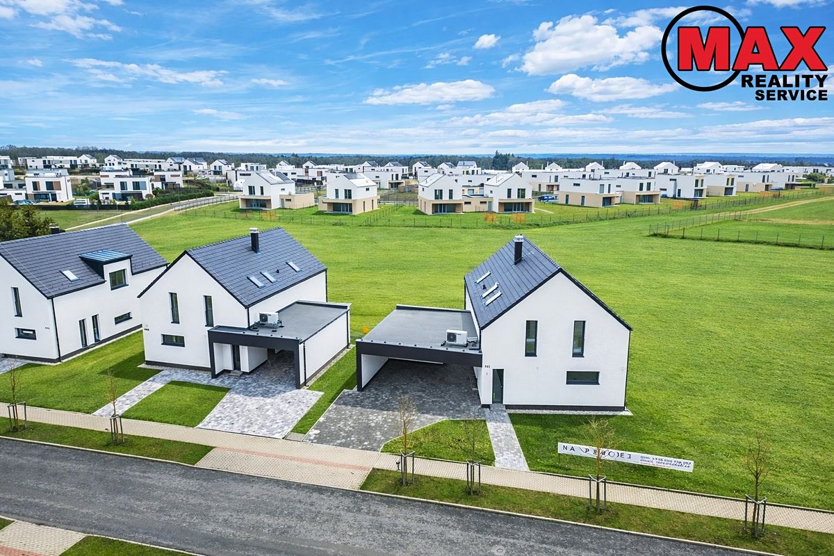 Prodej rodinného domu 181 m², pozemek 805 m² – fotografie 3