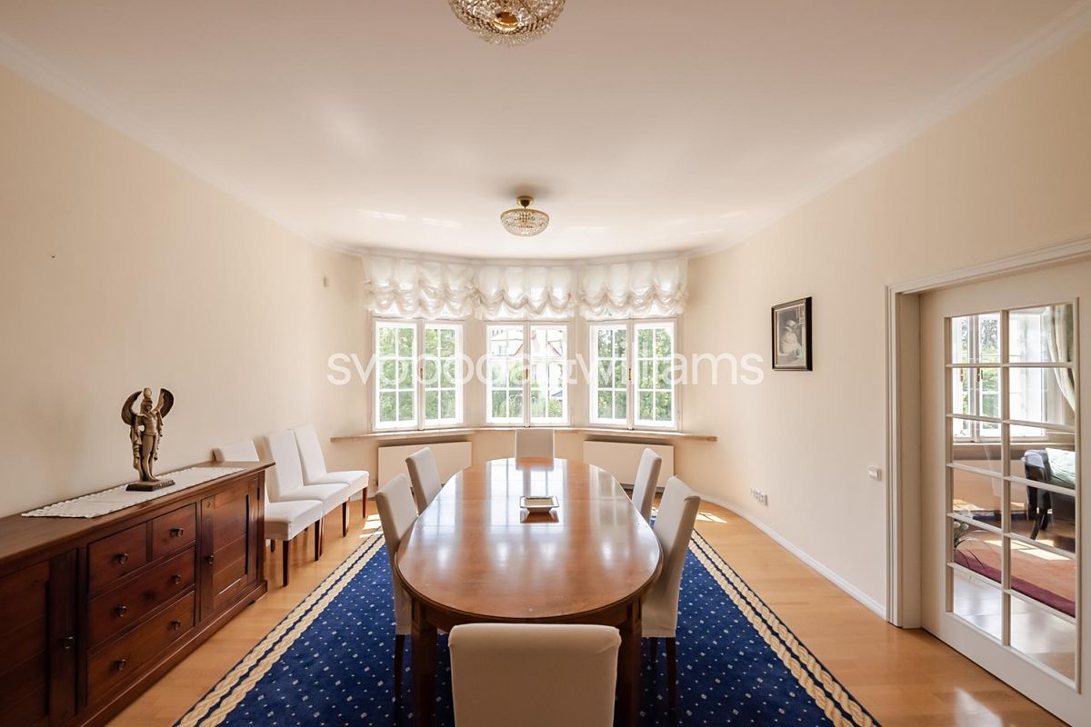 Pronájem bytu 3+1 150 m² – fotografie 4