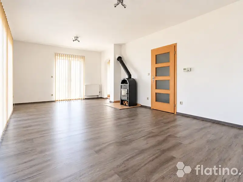 Prodej rodinného domu 129 m², pozemek 336 m², Praha – náhled fotky 3