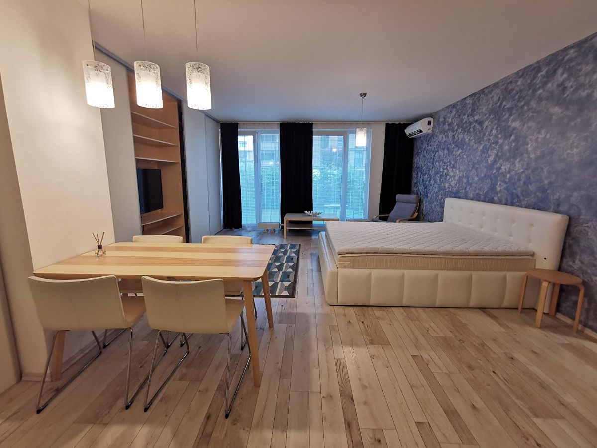 Pronájem bytu 1+kk 50 m² – fotografie 5