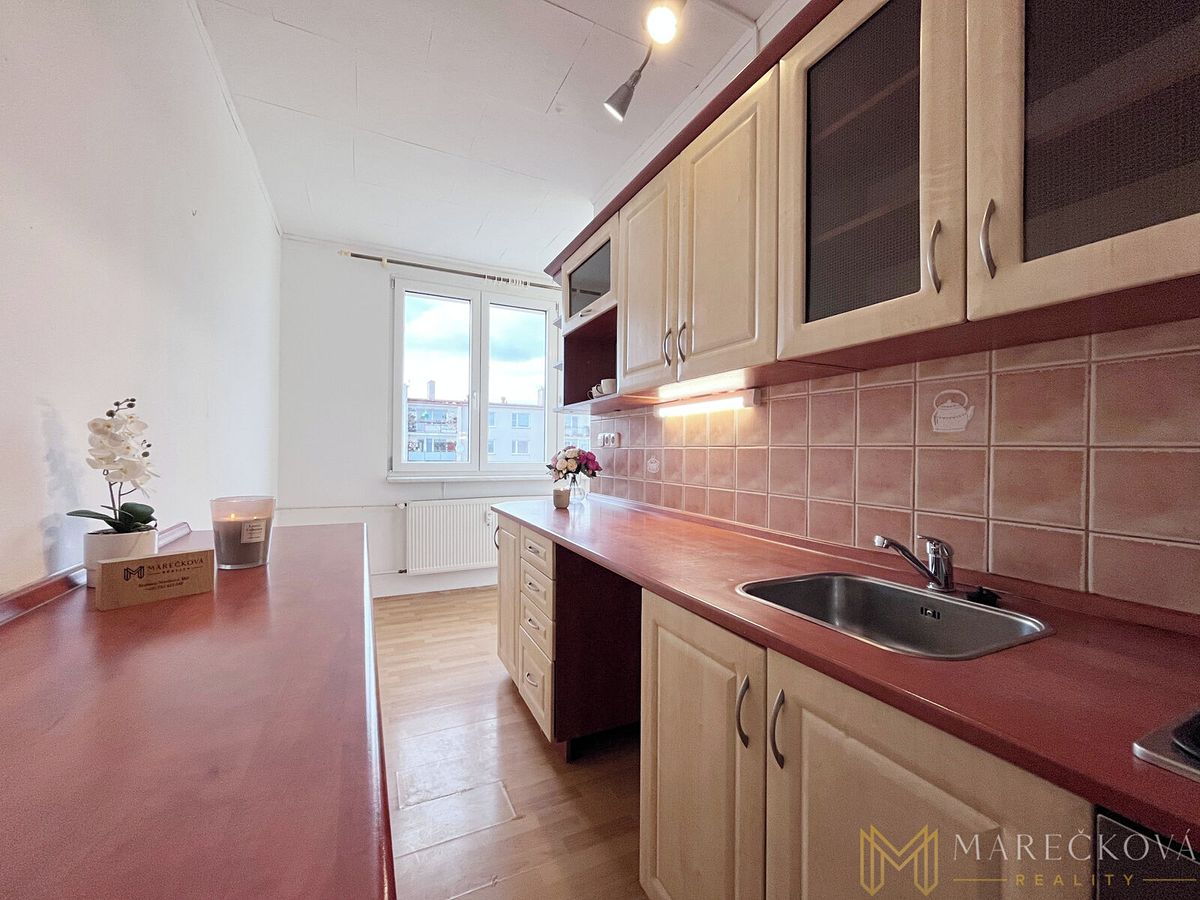 Pronájem bytu 2+1 62 m² – fotografie 2