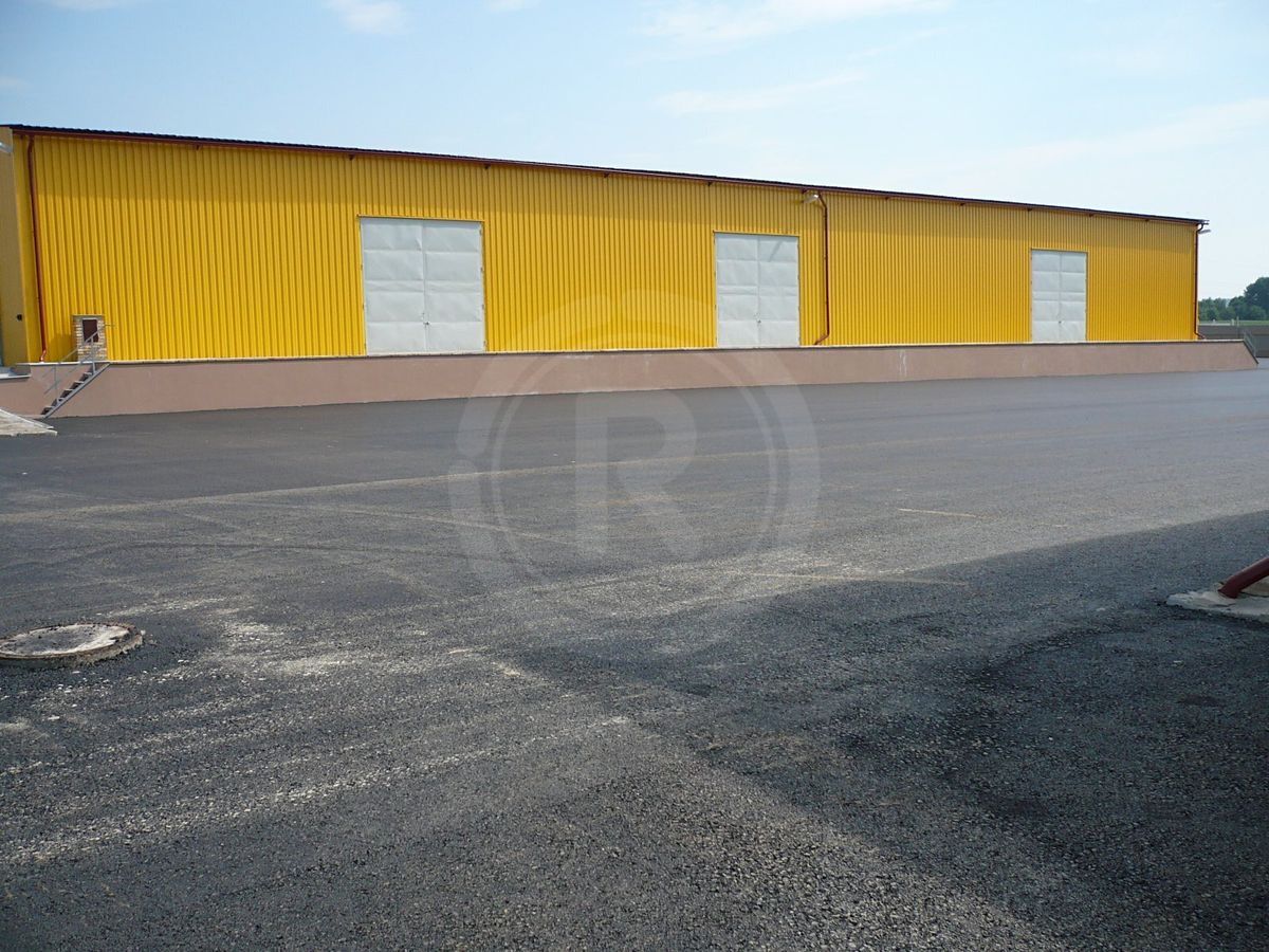 Pronájem skladového prostoru 6850 m² – fotografie 3