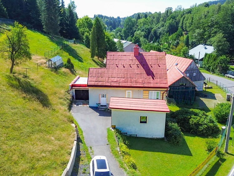 Prodej domu, 200 m² (41 z 48)