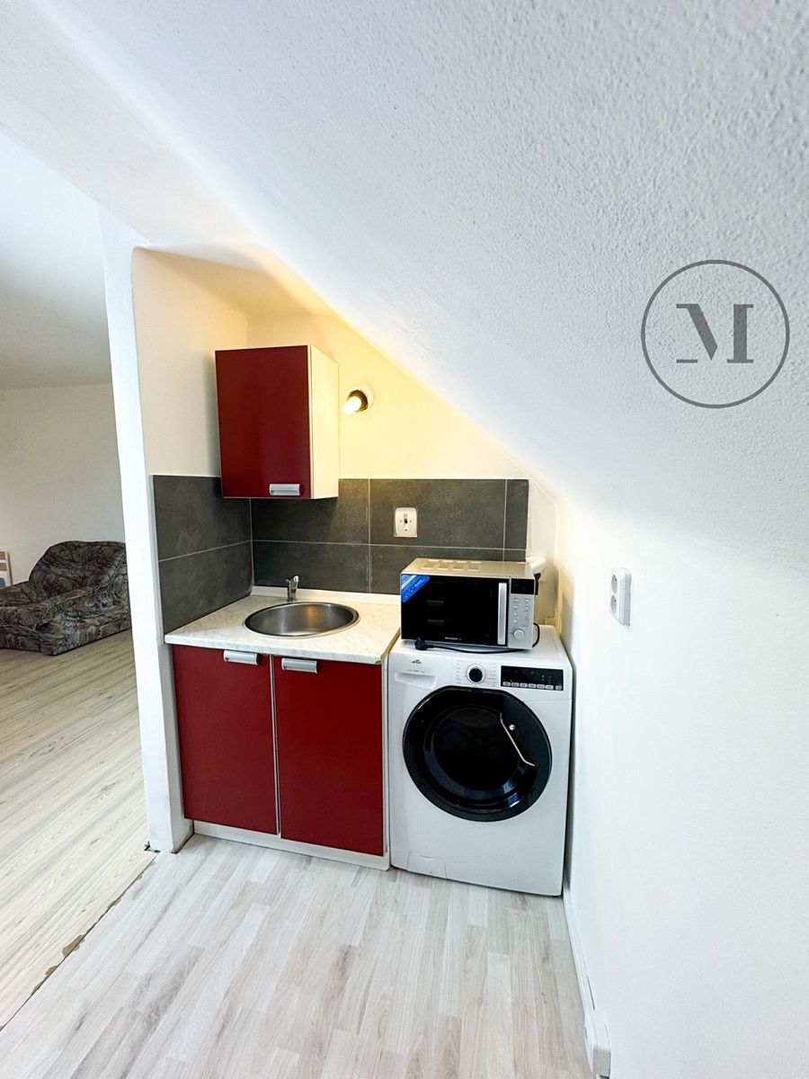 Pronájem bytu 1+kk 32 m² – fotografie 4