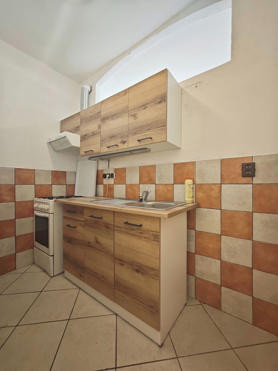 Pronájem bytu 2+kk 37 m²