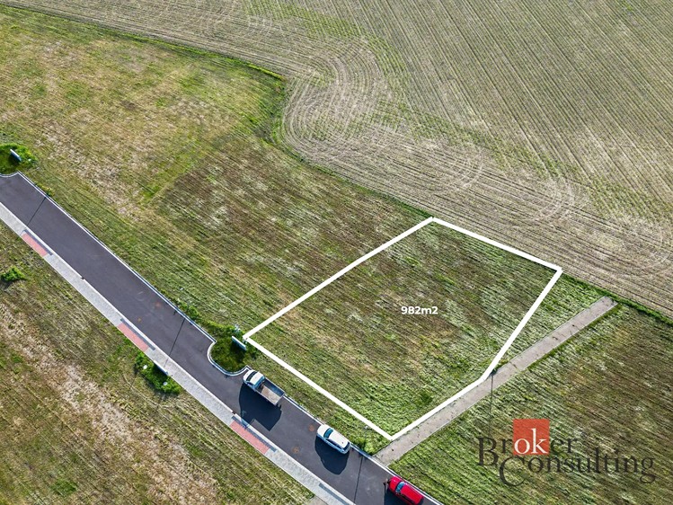 Grundstück zum Kauf, 982 m² (2 von 3)
