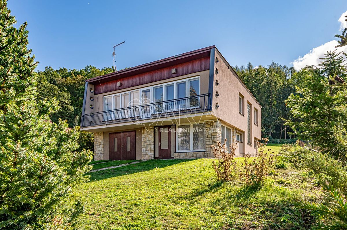 Prodej rodinného domu 165 m², pozemek 1265 m²
