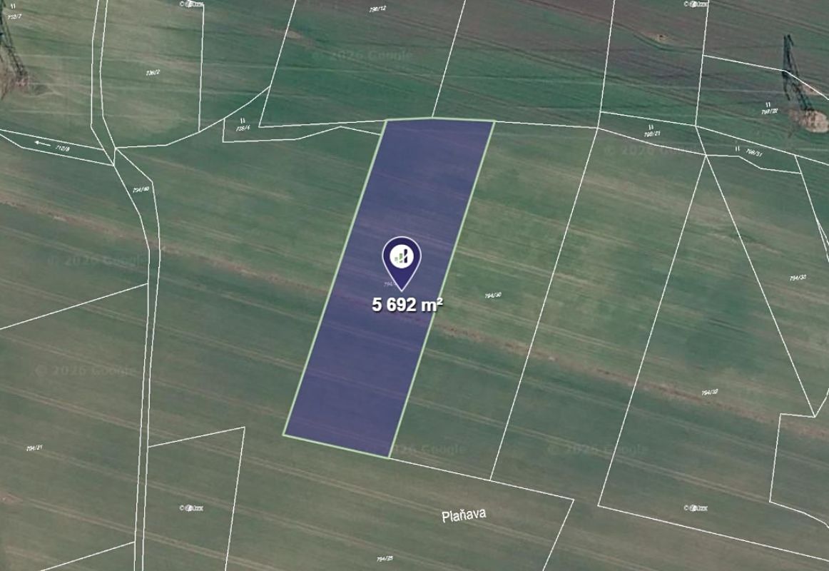 Prodej pole 5692 m²