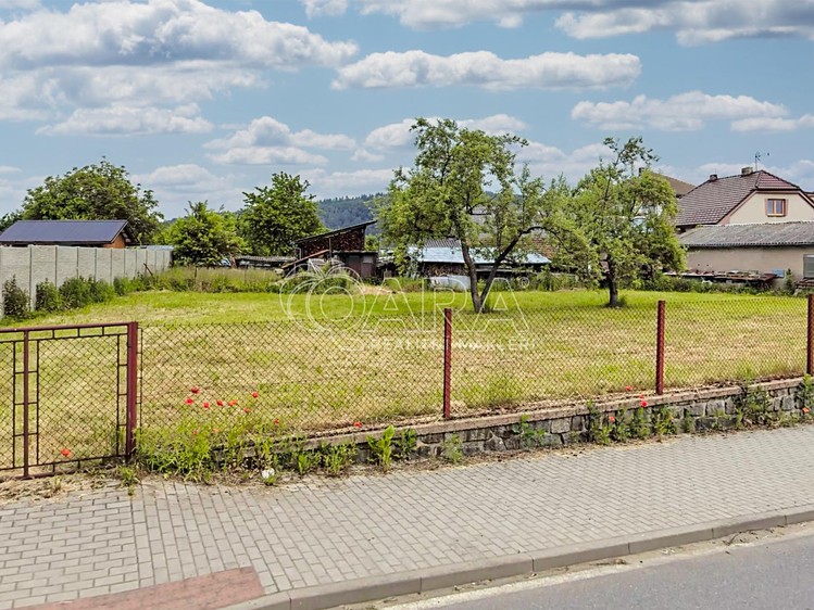 Grundstück zum Kauf, 966 m² (2 von 8)