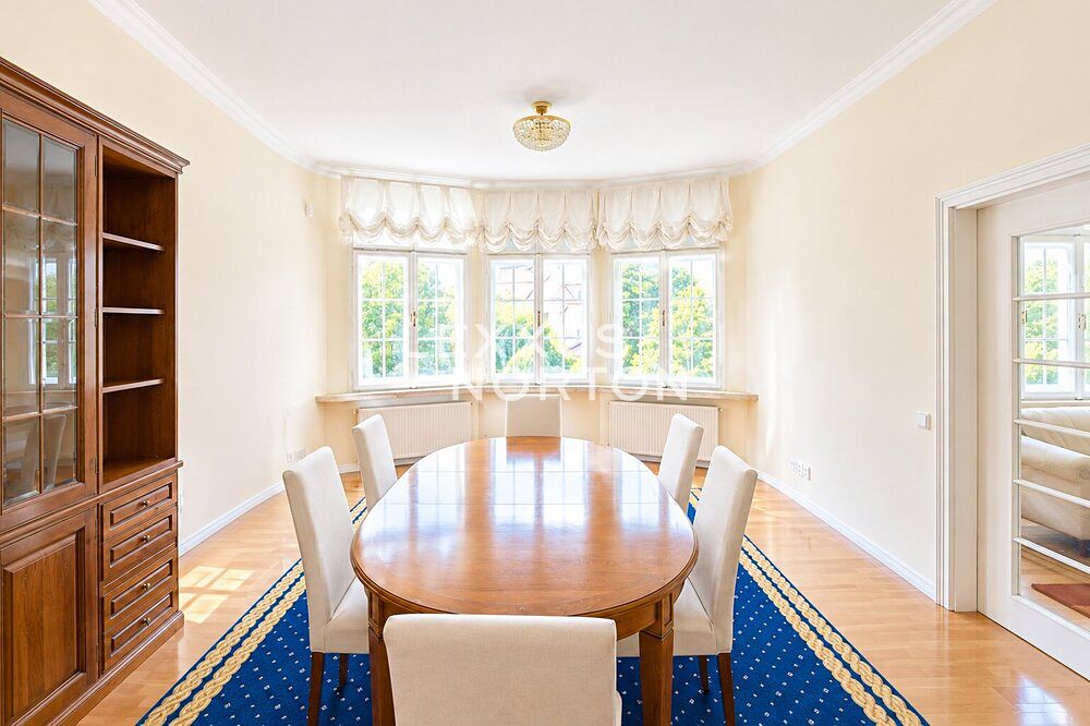 Pronájem bytu 3+1 150 m² – fotografie 4