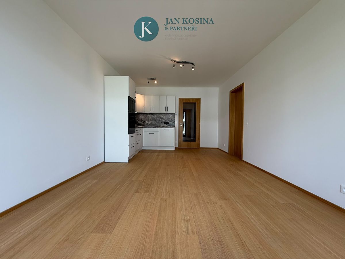 Pronájem bytu 2+kk 51 m² – fotografie 4
