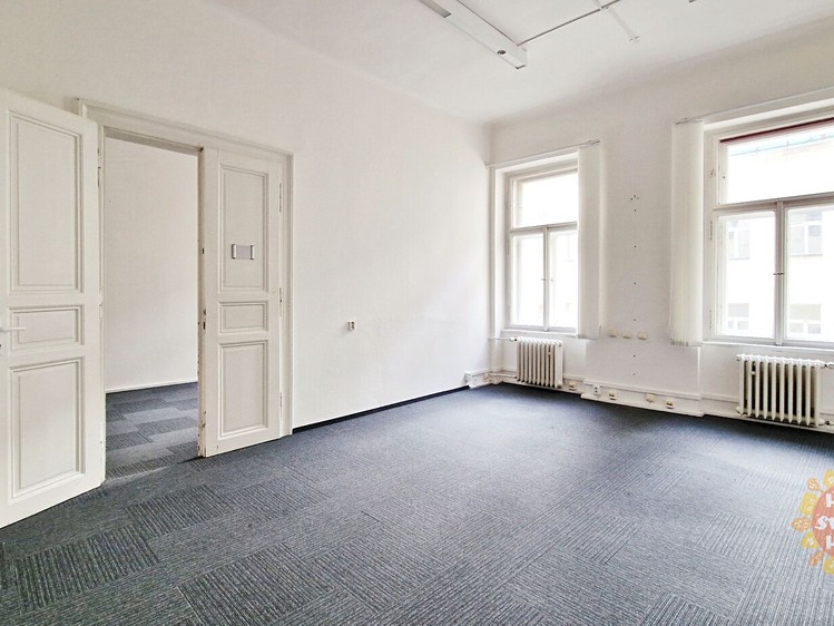 Комерційне приміщення в оренду, 91 м² (1 з 12)