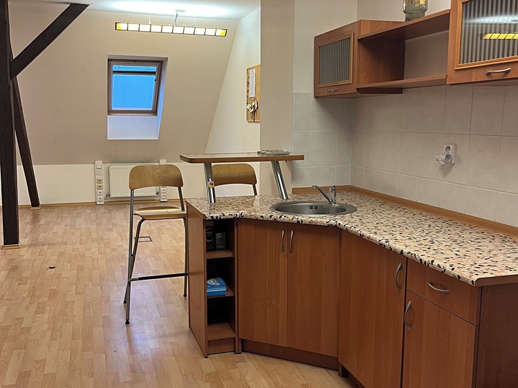 Gewerbefläche zur Miete, 136 m² (4 von 9)