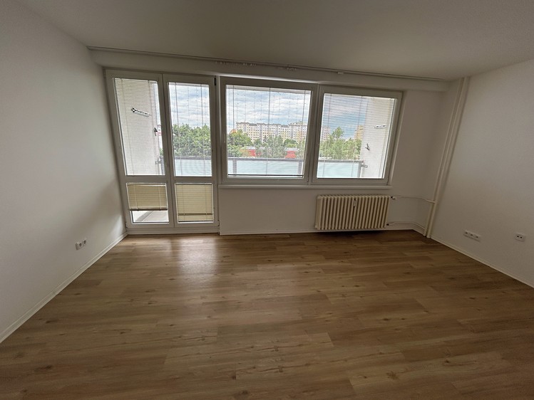 Prodej bytu 3+1, 70 m² (3 z 9)