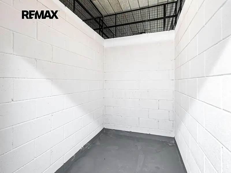 Prodej skladového prostoru 4 m², Praha – náhled fotky 2