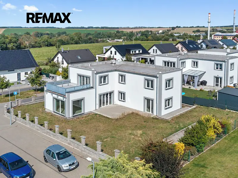 Prodej rodinného domu 198 m², pozemek 682 m², Vamberk – náhled fotky 1