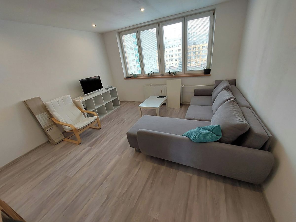 Pronájem bytu 3+1 74 m² – fotografie 3