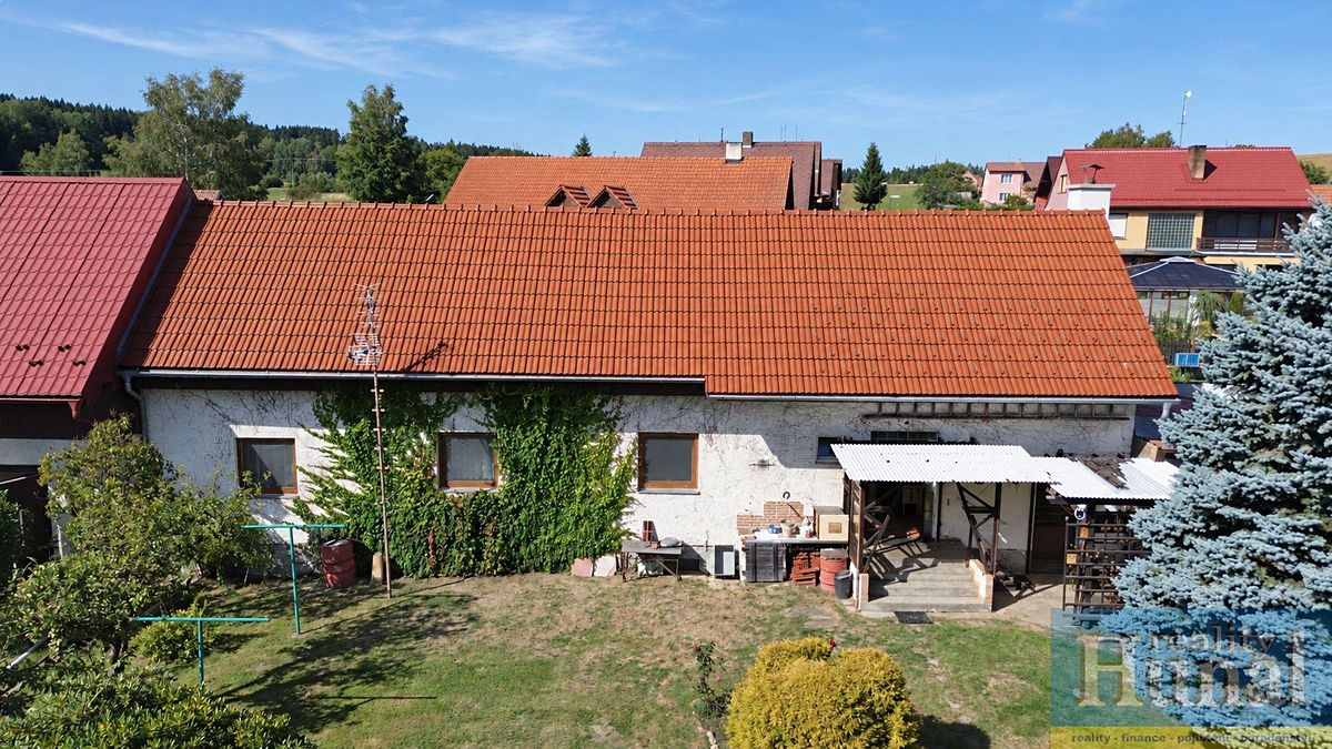 Prodej rodinného domu 118 m², pozemek 454 m² – fotografie 2