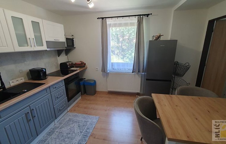 Комерційне приміщення на продаж, 200 м² (11 з 30)
