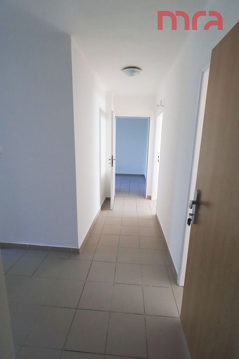 Pronájem bytu 2+1 58 m² – fotografie 2