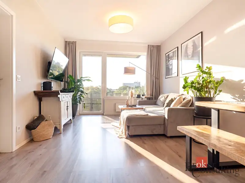 Prodej bytu 2+kk 75 m², Praha – náhled fotky 2