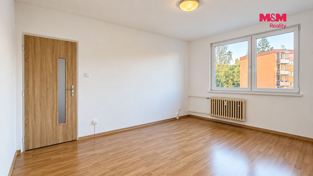 Pronájem bytu 2+1 55 m² – fotografie 3