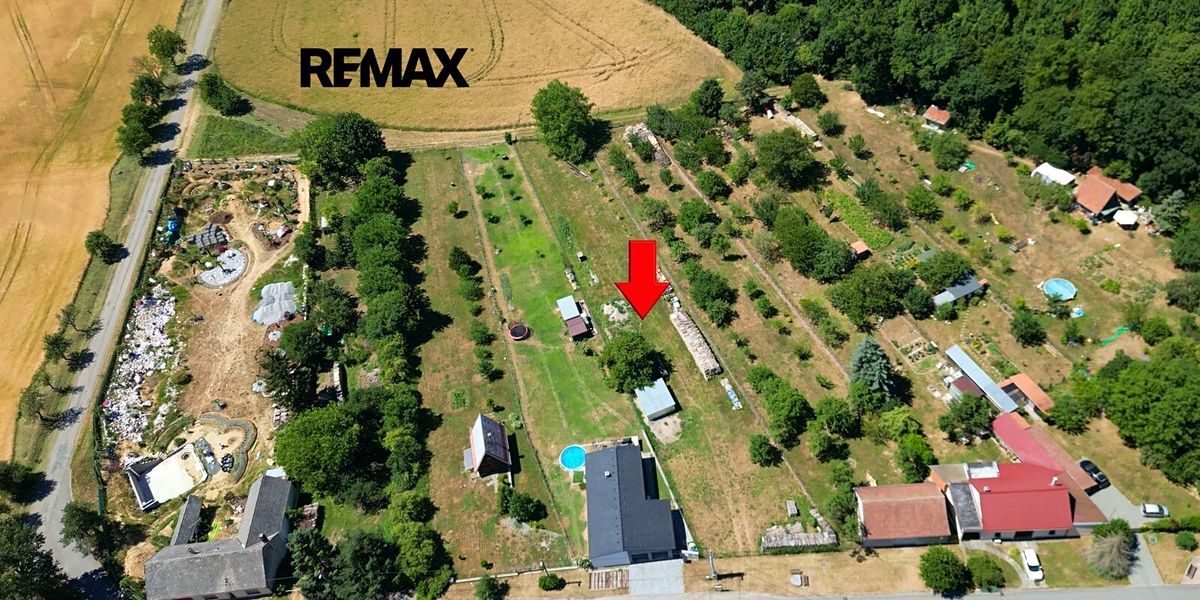 Prodej stavebního pozemku 1849 m² – fotografie 2
