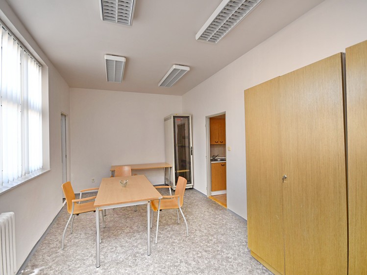 Pronájem komerčního prostoru, 21 m² (3 z 8)